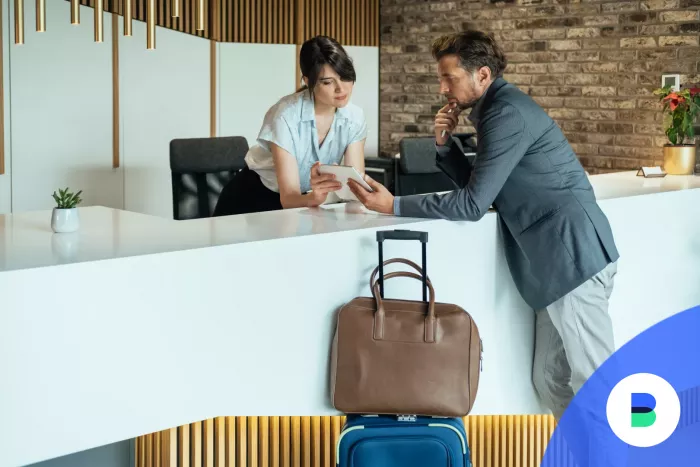 Privát banki ügyfél a concierge szolgáltatást használja az utazása során