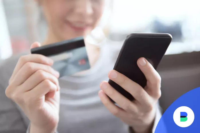 Raiffeisen bankkártya és mobiltelefon segítségével vásárlás az interneten
