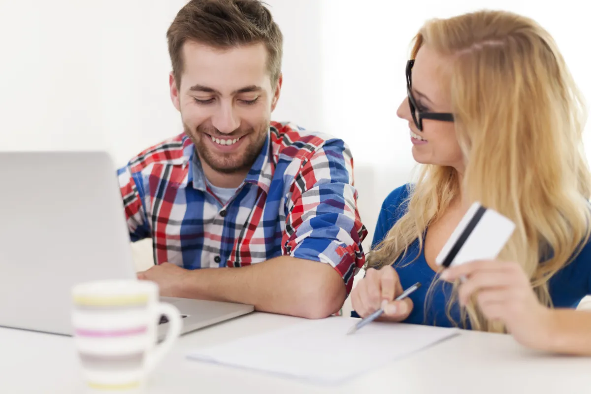 hitelkiváltás illusztráció freepik