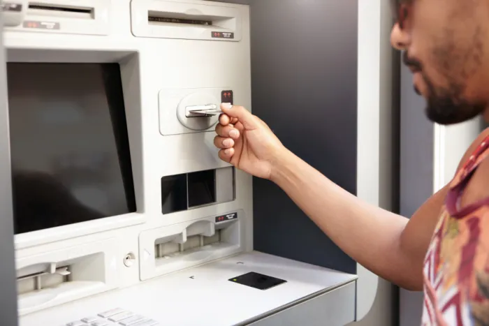 készpénzfelvétel ATM-ből